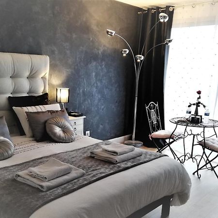Chambres D'Hotes Luxe Et Serenite Theize 外观 照片